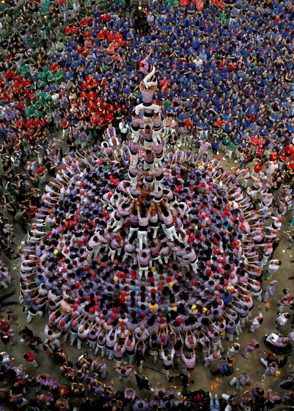 Así son los 'castellers': las pirámides humanas de Cataluña - Sputnik Mundo