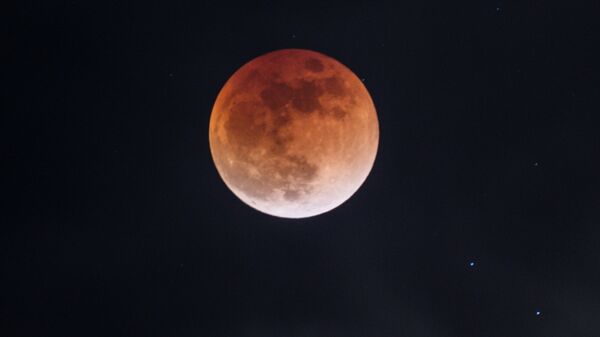 La luna llena - Sputnik Mundo