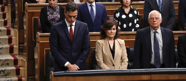 El presidente del Gobierno español, Pedro Sánchez, homenajea a las víctimas de lluvias en Mallorca - Sputnik Mundo