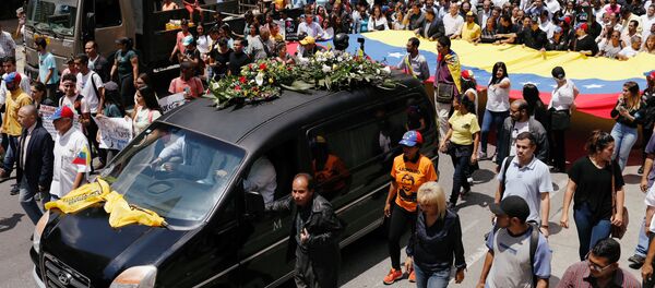 El funeral del opositor venezolano Fernando Albán - Sputnik Mundo