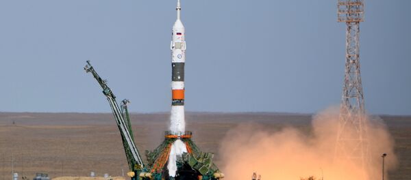 Lanzamiento del Soyuz MS-10 - Sputnik Mundo