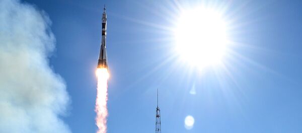 El lanzamiento del Soyuz MS-10 - Sputnik Mundo