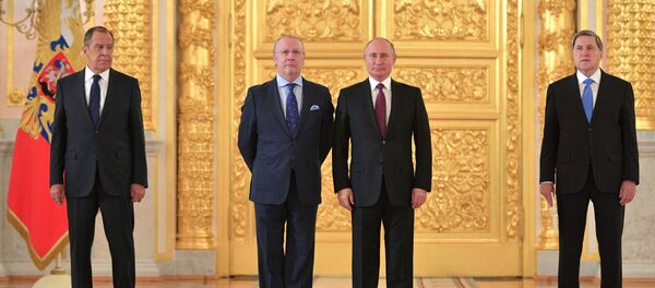 Fernando Valderrama Pareja, nuevo embajador de España en Rusia, en el Kremlin Fernando Valderrama Pareja, nuevo embajador de España en Rusia, en el Kremlin - Sputnik Mundo