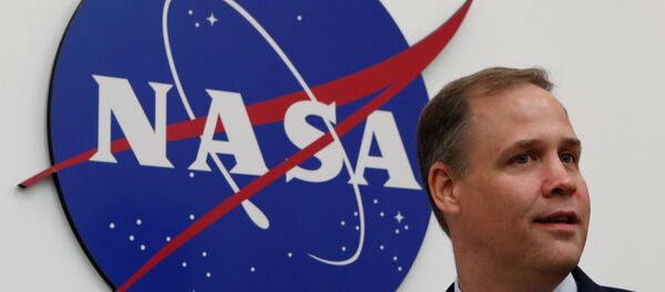 Jim Bridenstine, administrador de la NASA, después de una rueda de prensa en Moscú - Sputnik Mundo