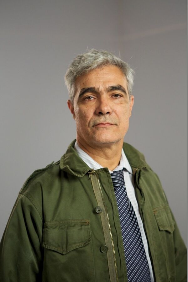 Gabriel Sagastume, ex combatiente de la guerra de Malvinas y uno de los protagonistas de la obra de teatro Campo Minado. Gabriel Sagastume, ex combatiente de la guerra de Malvinas y uno de los protagonistas de la obra de teatro Campo Minado. - Sputnik Mundo