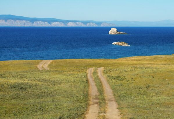 El Baikal: fascinantes paisajes y rastros de chamanes - Sputnik Mundo