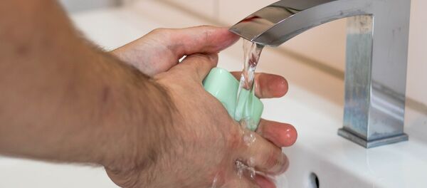 Lavado de manos - Sputnik Mundo