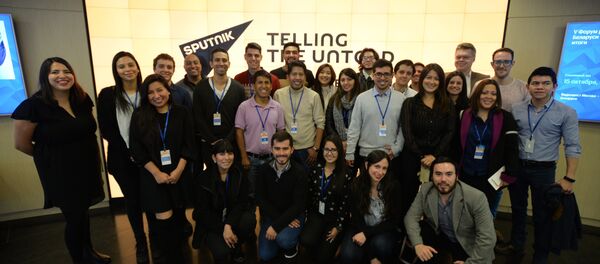 Periodistas de América Latina en la sede de la agencia Sputnik - Sputnik Mundo