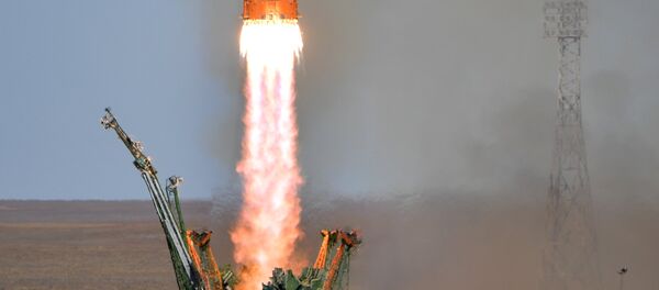 Lanzamiento del Soyuz MS-10 - Sputnik Mundo