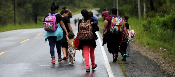 Migrantes hondureños - Sputnik Mundo