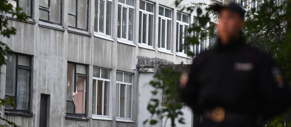 Situación en la ciudad rusa de Kerch tras la masacre - Sputnik Mundo