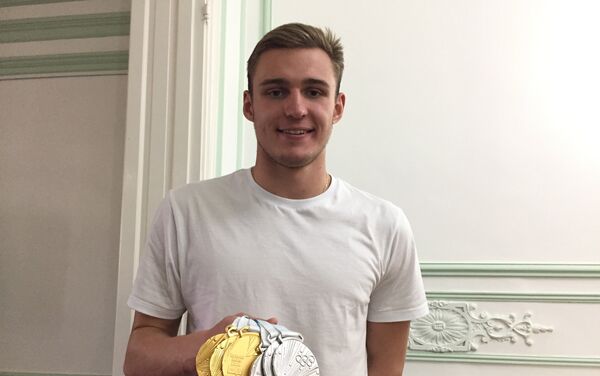 Daniil Markov, integrante del equipo juvenil de natacion de Rusia - Sputnik Mundo