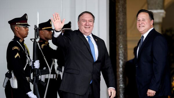 Secretario de Estado de EEUU, Mike Pompeo, y presidente de Panamá, Juan Carlos Varela - Sputnik Mundo
