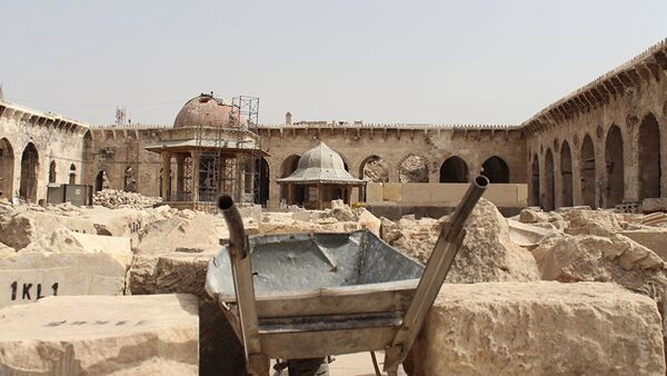 La Gran Mezquita de Alepo, del siglo VIII, destruida durante la guerra civil en Siria - Sputnik Mundo