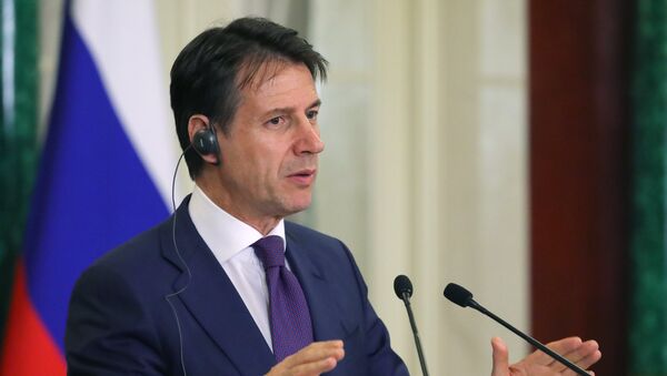 Giuseppe Conte, el primer ministro de Italia - Sputnik Mundo