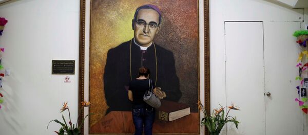 El retrato de monseñor Óscar Arnulfo Romero El retrato de monseñor Óscar Arnulfo Romero - Sputnik Mundo