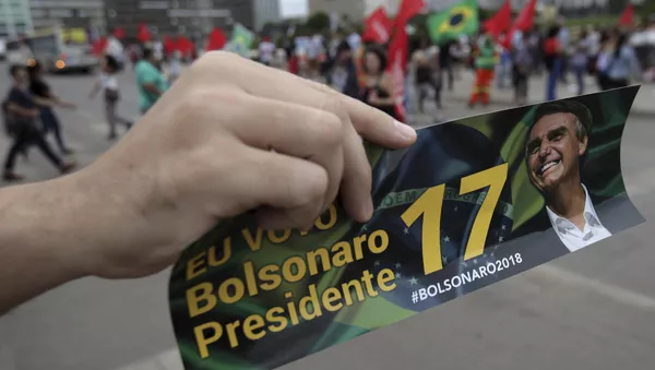 Un sticker con la imagen de Jair Bolsonaro