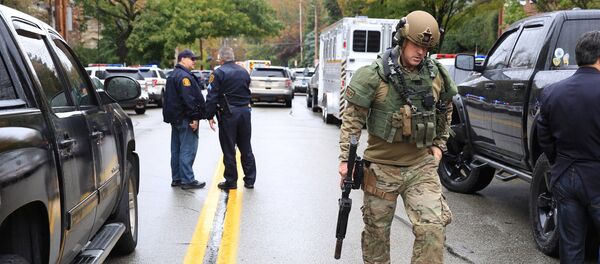 Situación en Pittsburgh tras un tiroteo en la sinagoga Tree of Life - Sputnik Mundo