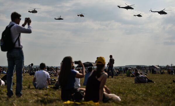 El Día de la Aviación de Ejército de Rusia - Sputnik Mundo