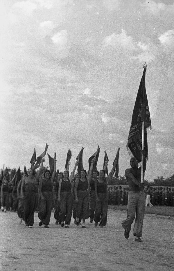 El Komsomol soviético cumple 100 años de haber sido creado - Sputnik Mundo