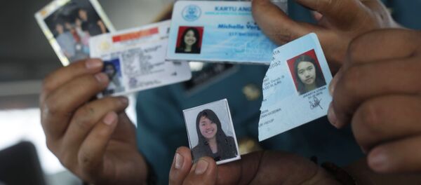 Accidente del Boeing indonesio: esto es lo que hallaron los rescatistas en el lugar de la tragedia Accidente del Boeing indonesio: esto es lo que hallaron los rescatistas en el lugar de la tragedia - Sputnik Mundo