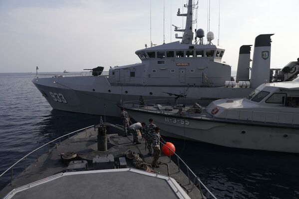 Accidente del Boeing indonesio: esto es lo que hallaron los rescatistas en el lugar de la tragedia - Sputnik Mundo