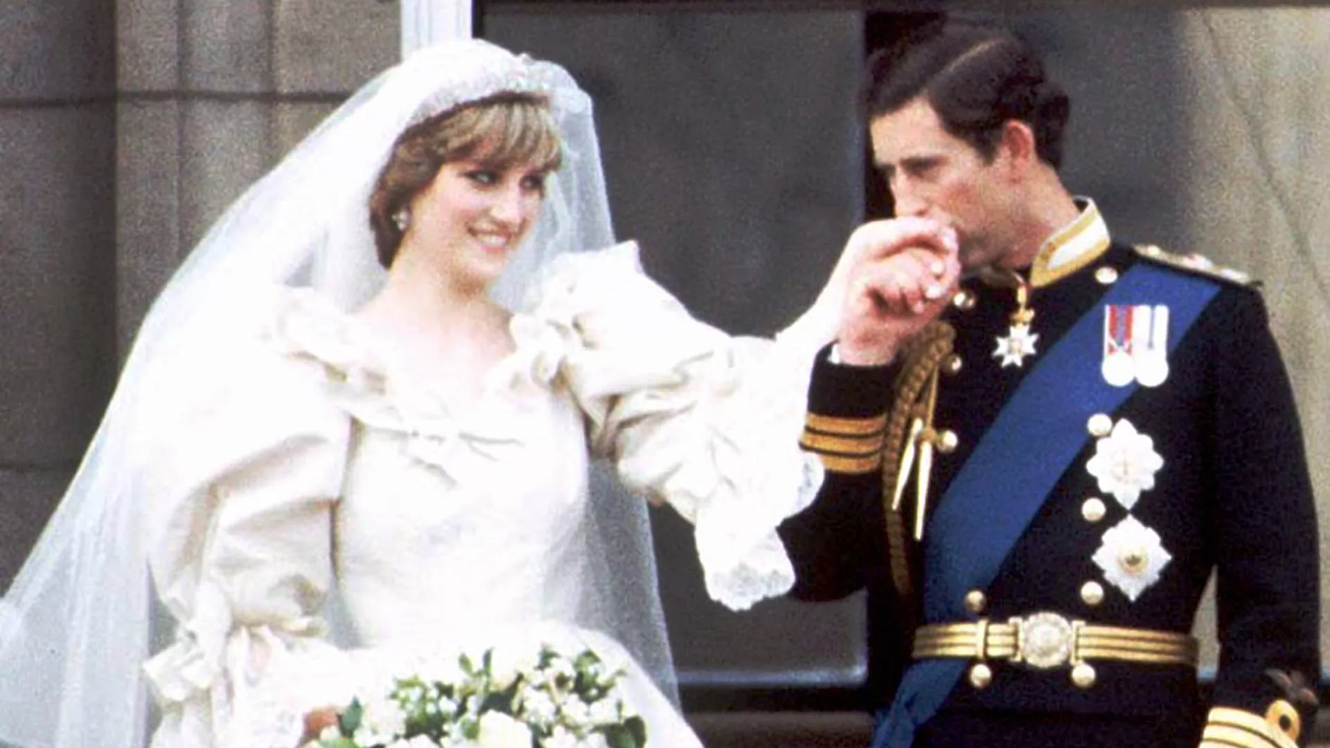 La boda del príncipe Carlos y princesa Diana La boda del príncipe Carlos y princesa Diana - Sputnik Mundo, 1920, 29.07.2021