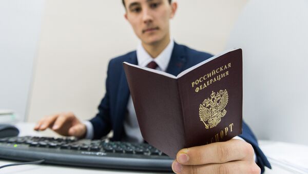 Pasaporte ruso - Sputnik Mundo