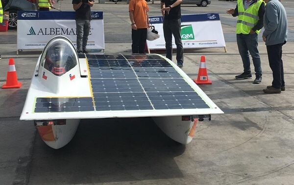El vehículo solar Punch II, ganador de la Carrera Solar Atacama El vehículo solar Punch II, ganador de la Carrera Solar Atacama - Sputnik Mundo