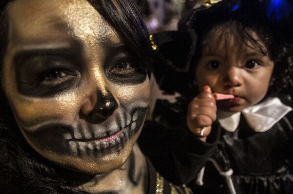 Así se festejó el Día de Muertos en Ciudad de México (fotos) - Sputnik Mundo