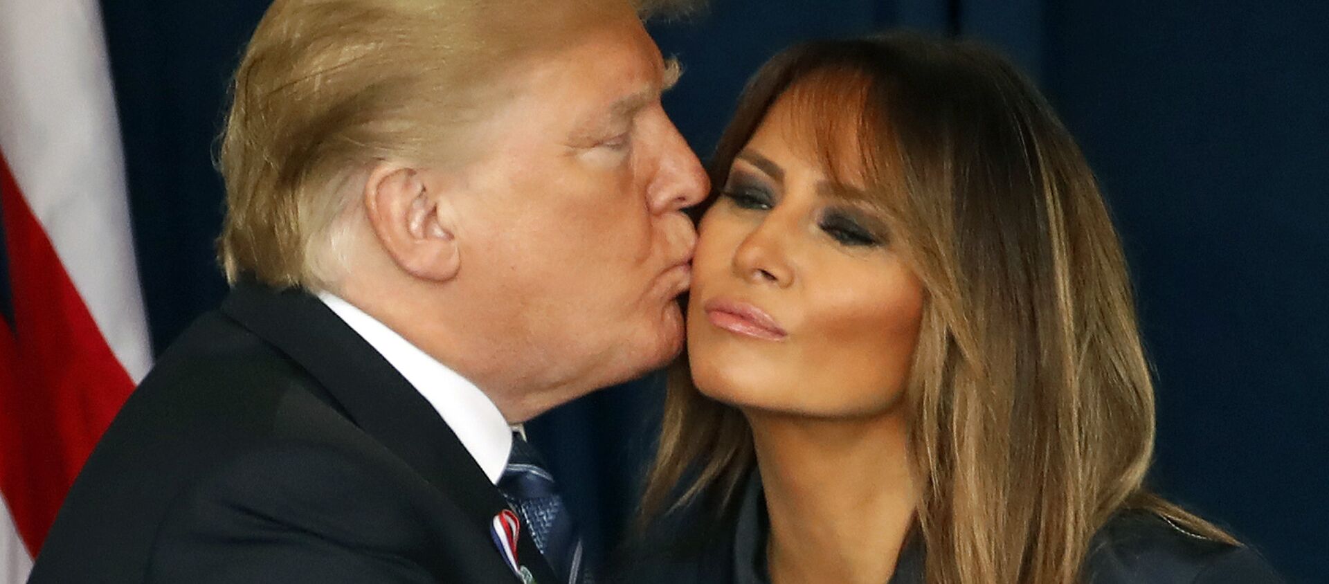 Donald Trump, presidente de EEUU, y Melania Trump, su esposa (archivo) - Sputnik Mundo, 1920, 25.01.2021