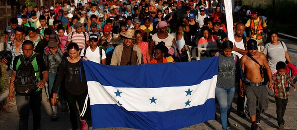 Los migrantes hondureños en México - Sputnik Mundo