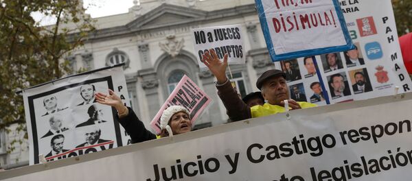 Protestas en España por la sentencia sobre impuestos hipotecrios - Sputnik Mundo