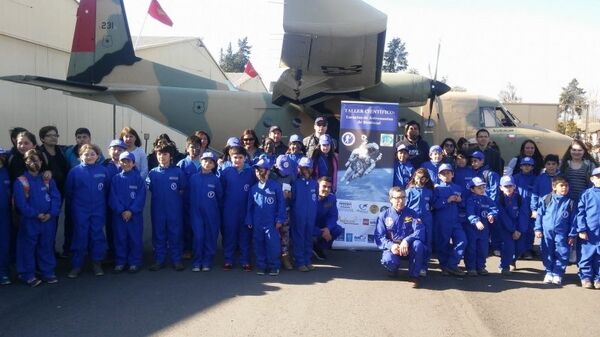 En 2017 el proyecto Escuela de Astronautas obtuvo el premio al Emprendimiento del Banco del Estado de Chile En 2017 el proyecto Escuela de Astronautas obtuvo el premio al Emprendimiento del Banco del Estado de Chile - Sputnik Mundo