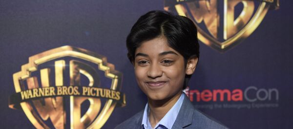 Rohan Chand interpreta a Mowgli en la versión de Netflix de El libro de la selva - Sputnik Mundo