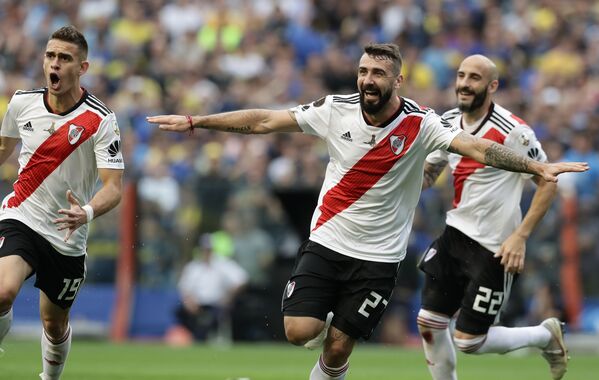 Los momentos más impactantes del superclásico de la Copa Libertadores - Sputnik Mundo