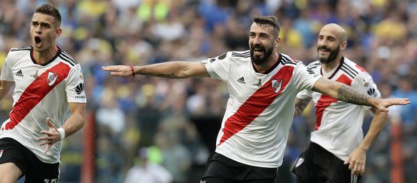 Los momentos más impactantes del superclásico de la Copa Libertadores - Sputnik Mundo