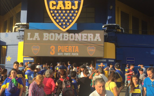 Aficionados en La Boca Aficionados en La Boca - Sputnik Mundo