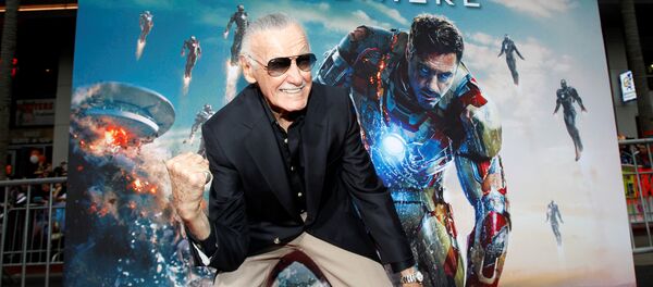 Stan Lee, uno de los creadores de los cómics de Marvel - Sputnik Mundo