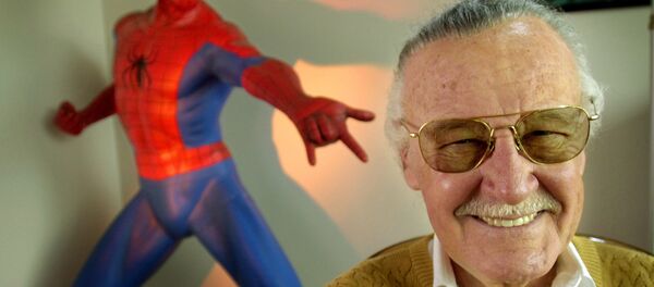 Stan Lee, uno de los creadores de los cómics de Marvel Stan Lee, uno de los creadores de los cómics de Marvel - Sputnik Mundo