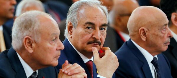 Jalifa Haftar, comandante del Ejército Nacional de Libia - Sputnik Mundo