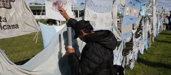 Un familiar del tripulante de ARA San Juan Un familiar del tripulante de ARA San Juan - Sputnik Mundo