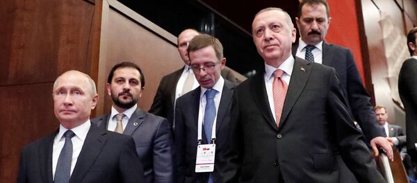 Presidente de Rusia, Vladímir Putin, y presidente de Turquía, Recep Tayyip Erdogan - Sputnik Mundo