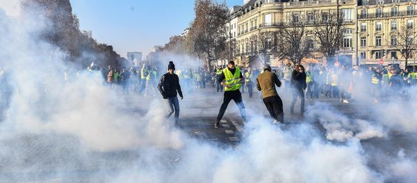 Las protestas en Francia por la subida del combustible Las protestas en Francia por la subida del combustible - Sputnik Mundo
