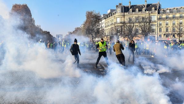 Las protestas en Francia por la subida del combustible Las protestas en Francia por la subida del combustible - Sputnik Mundo