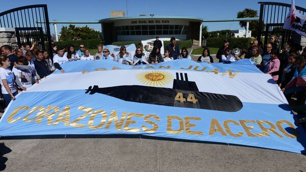 Parientes de los tripulantes del submarino ARA San Juan - Sputnik Mundo