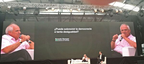 Ernesto Samper en el Primer Foro Mundial de Pensamiento Crítico, Buenos Aires, Argentina  - Sputnik Mundo