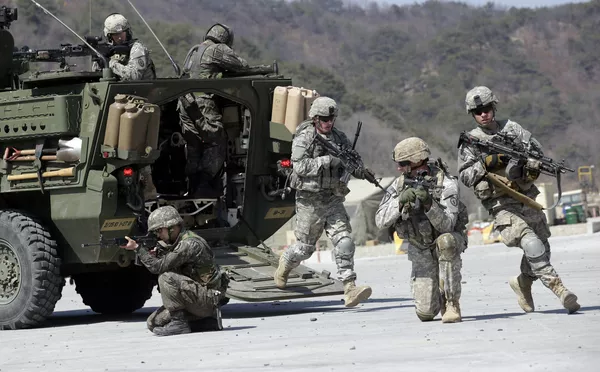 Biden vs Kim: renunciar a las armas nucleares es un suicidio seguro para Corea del Norte Biden vs Kim: renunciar a las armas nucleares es un suicidio seguro para Corea del Norte - Sputnik Mundo