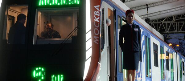 El tren Moskva (archivo) - Sputnik Mundo