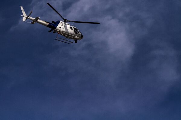 Helicóptero de la CBP con el numero N3933A sobrevuela territorio mexicano Helicóptero de la CBP con el numero N3933A sobrevuela territorio mexicano - Sputnik Mundo